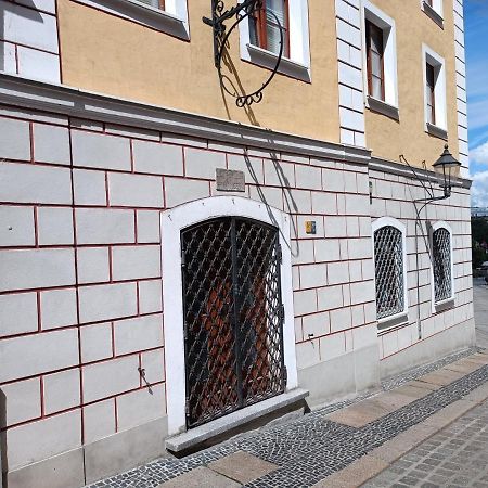 Filmap- Charmante Kreuzgewoelbe-Whg Im Herzen Der Altstadt-Ideal Fuer Paare & Geschaeftsreisende Görlitz Exterior foto